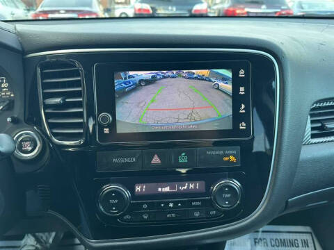 2017 Mitsubishi Outlander SE