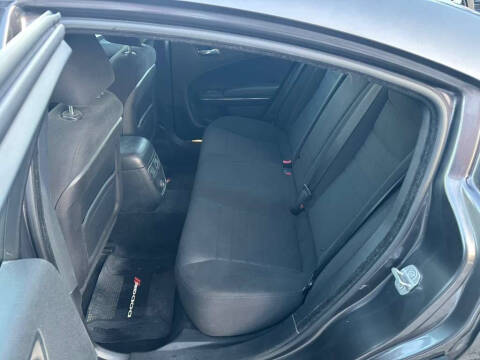 2014 Dodge Charger SE