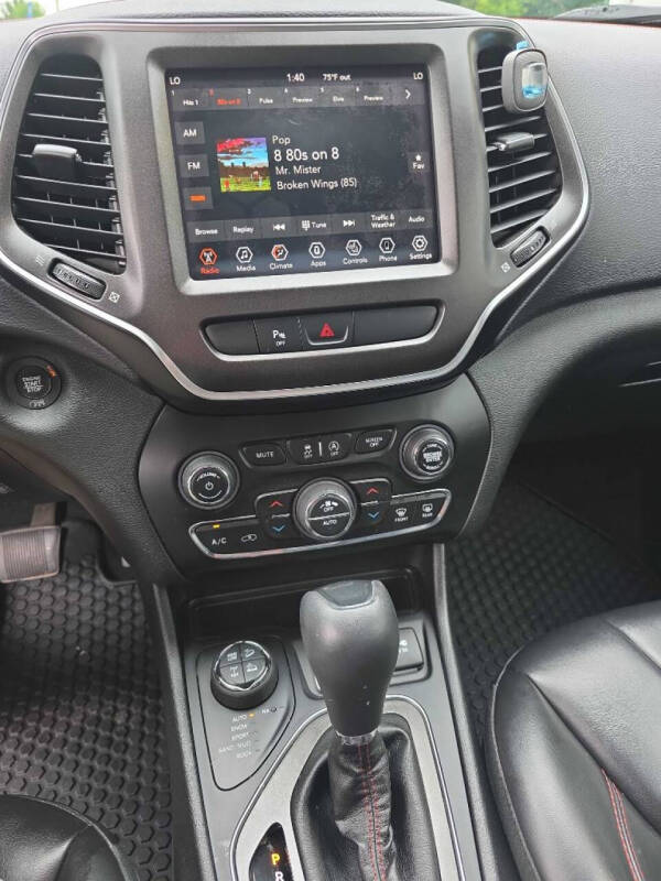 2019 Jeep Cherokee Trailhawk