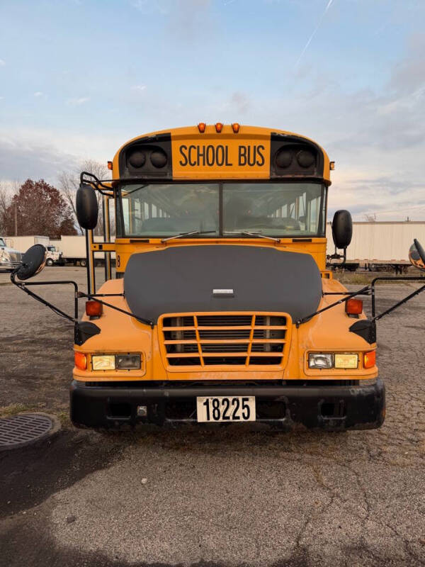 2005 Blue Bird Vision