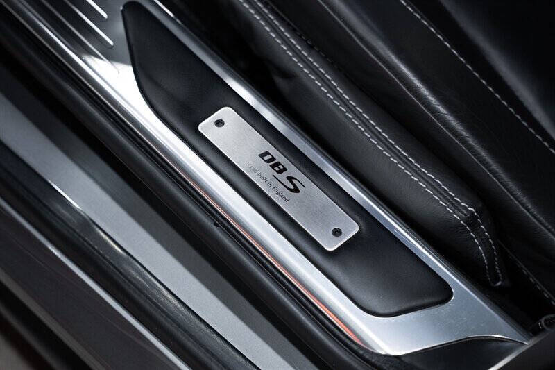 2010 Aston Martin DBS