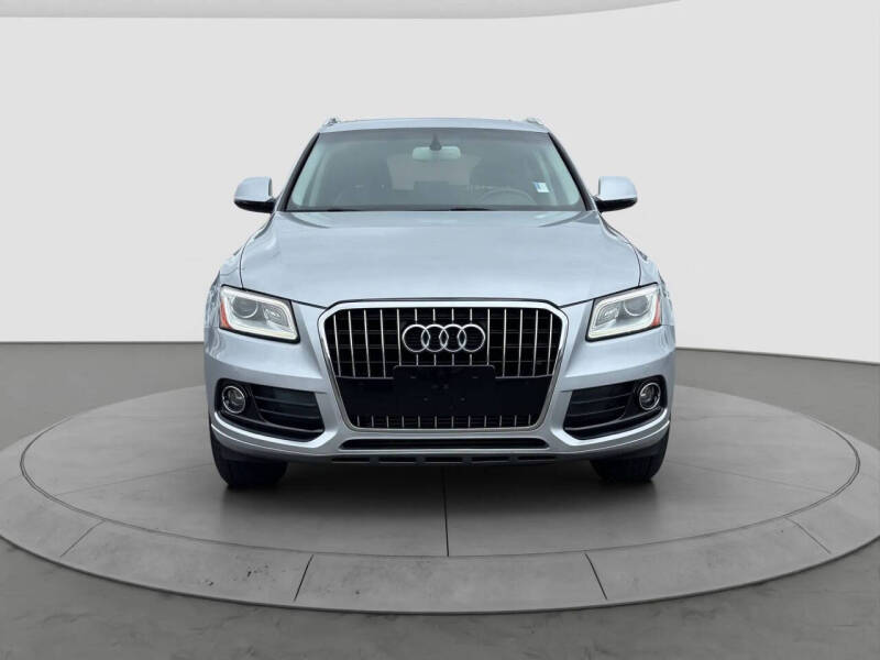 2016 Audi Q5 2.0T quattro Premium Plus