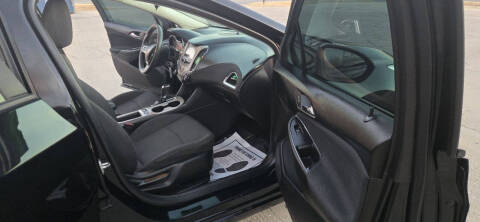 2017 Chevrolet Cruze LS Auto