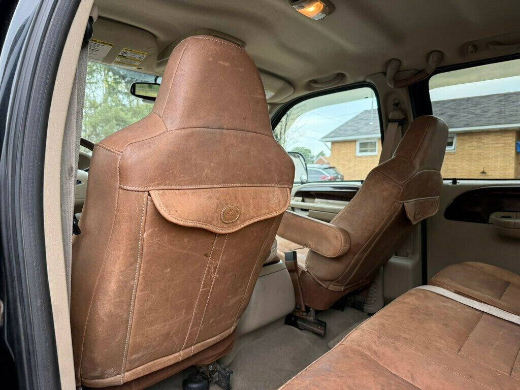 2005 Ford F-350 Super Duty 40