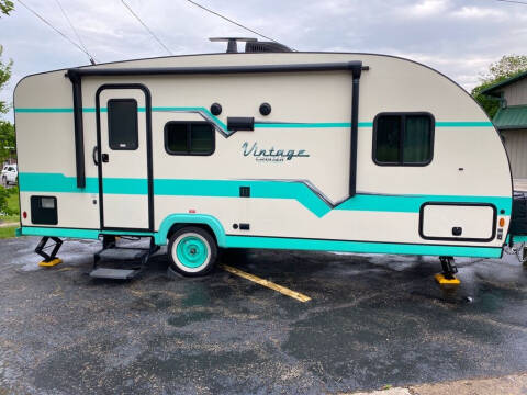 2021 Gulf Stream VINTAGE 19CSK