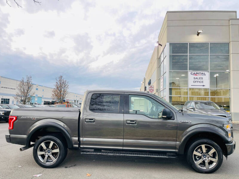 2017 Ford F-150 XLT photo 8