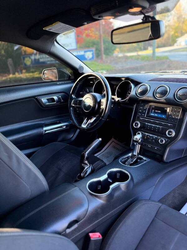 2018 Ford Mustang EcoBoost