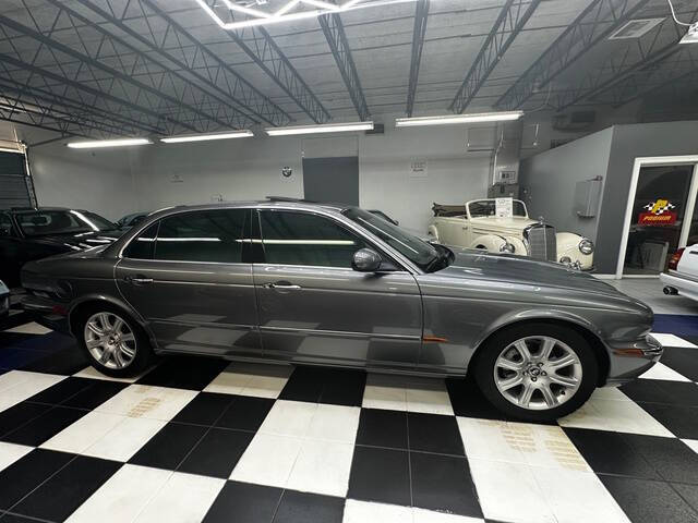 2005 Jaguar XJ-Series XJ8 L