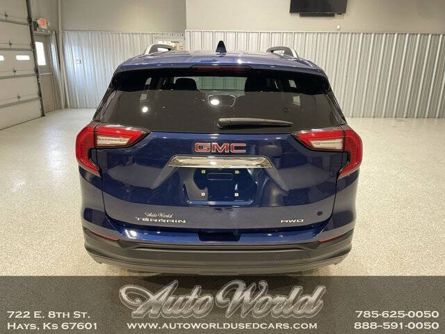 2022 GMC Terrain SLE