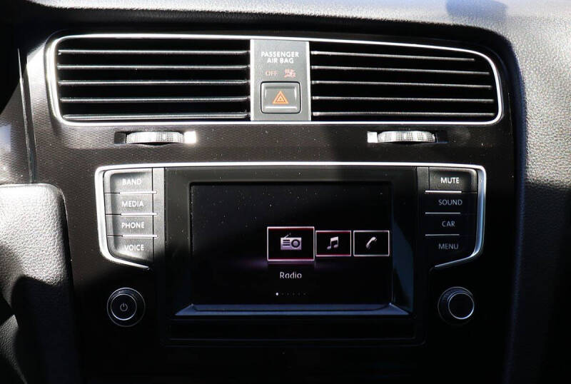 2015 Volkswagen Golf GTI S