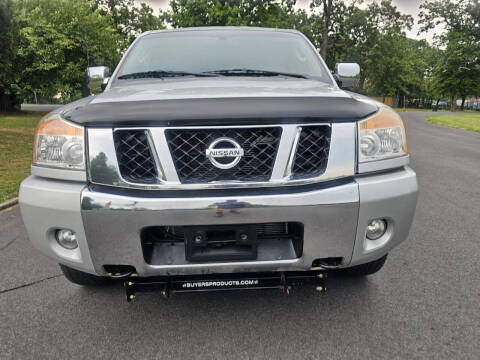2010 Nissan Titan SE