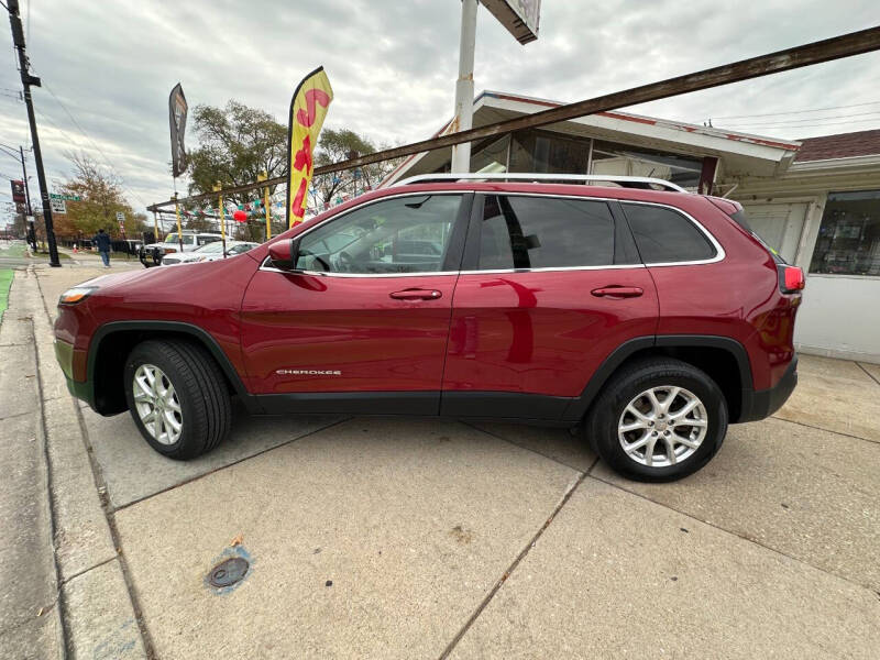 2015 Jeep Cherokee Latitude photo 9