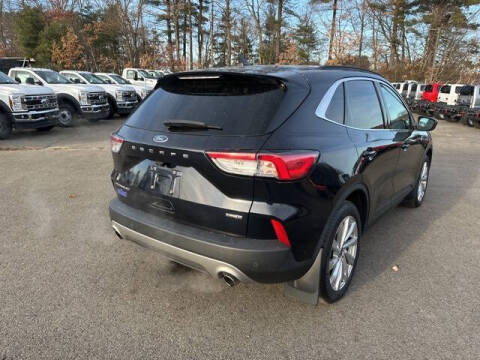 2021 Ford Escape Hybrid Titanium