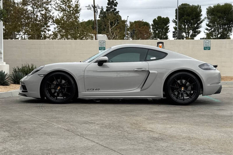 2023 Porsche 718 Cayman GTS 4.0