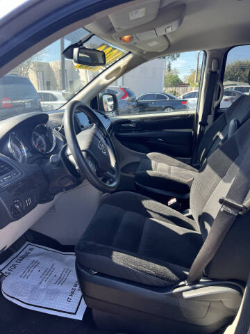 2020 Dodge Grand Caravan SE