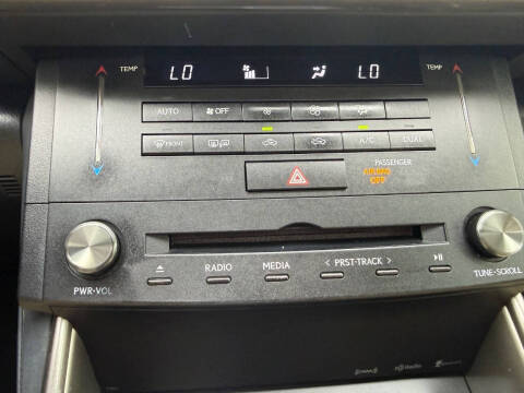 2016 Lexus IS 200t