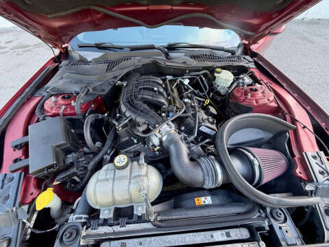 2017 Ford Mustang V6