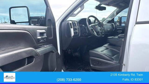 2021 Chevrolet Silverado 5500HD