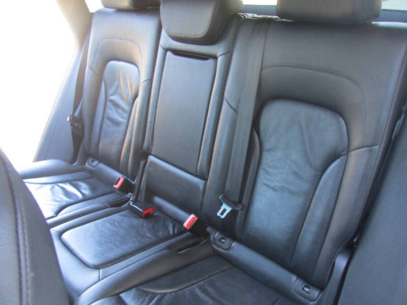 2017 Audi Q5 2.0T quattro Premium Plus