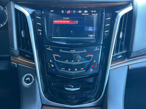 2020 Cadillac Escalade Luxury