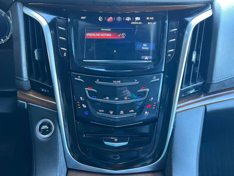 2020 Cadillac Escalade Luxury