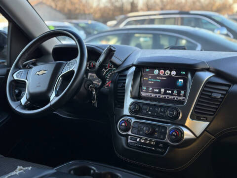 2016 Chevrolet Suburban LS