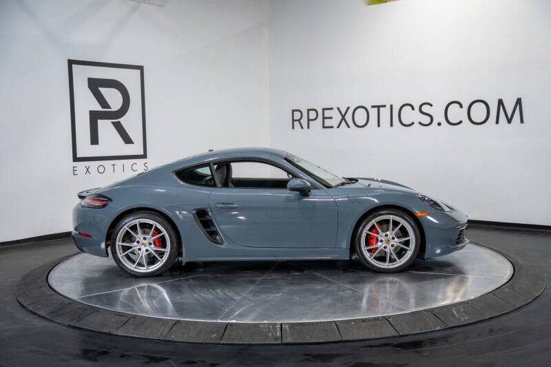 2017 Porsche 718 Cayman S