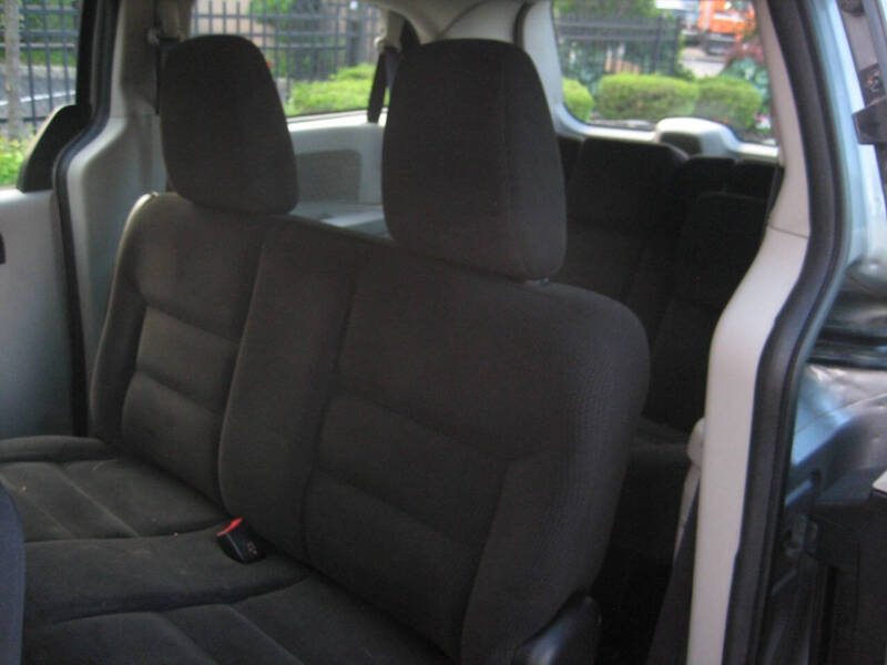 2016 Dodge Grand Caravan American Value Package