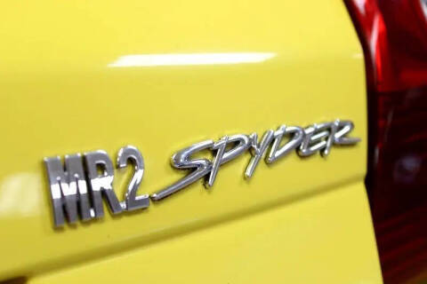 2004 Toyota MR2 Spyder