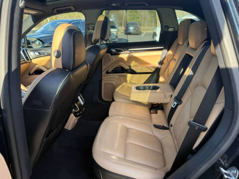 2017 Porsche Cayenne S