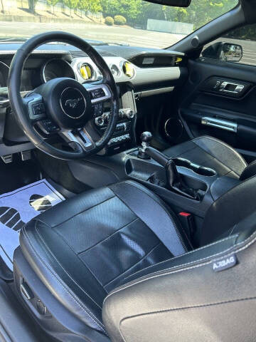 2017 Ford Mustang EcoBoost Premium
