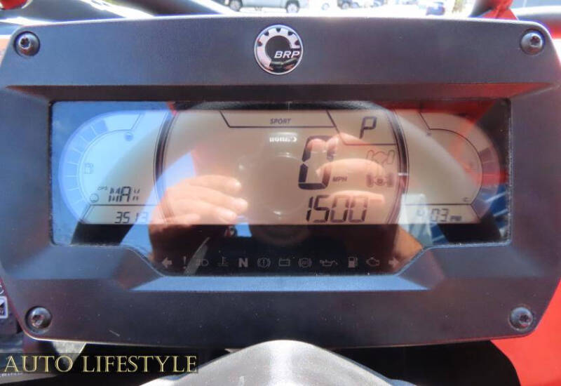 2021 Can-Am Maverick X3