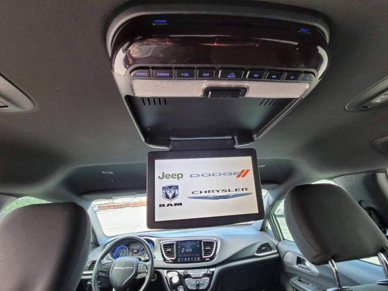 2019 Chrysler Pacifica Touring Plus