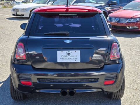2009 MINI Cooper John Cooper Works