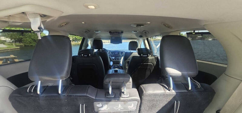 2018 Chrysler Pacifica Touring L