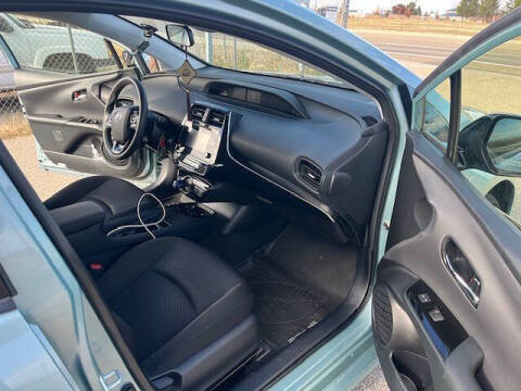 2019 Toyota Prius L Eco