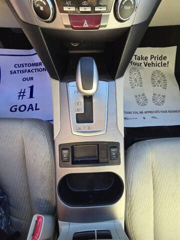 2011 Subaru Legacy 2.5i Premium