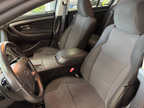 2010 Ford Taurus SEL