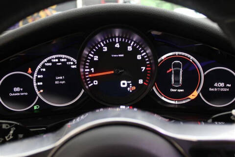 2017 Porsche Panamera