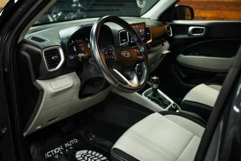 2024 Hyundai Venue SEL