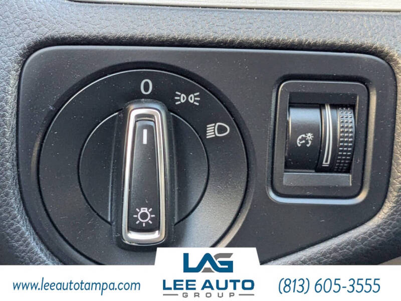 2015 Volkswagen Golf TDI S