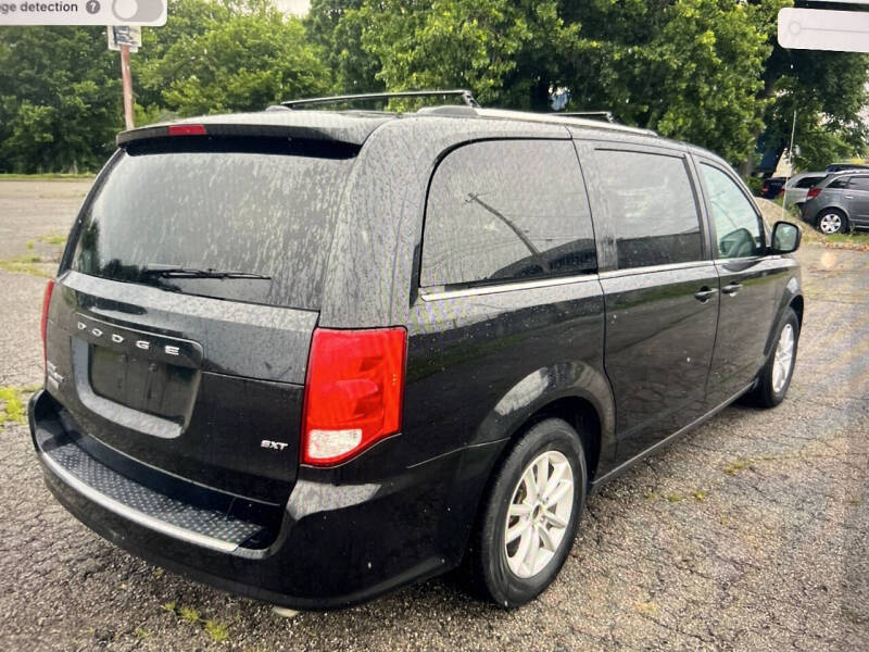 2020 Dodge Grand Caravan SXT