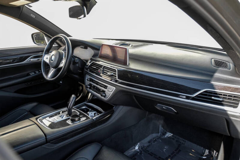 2020 BMW 7 Series 750i xDrive
