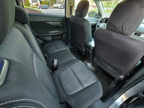 2018 Mitsubishi Outlander SE