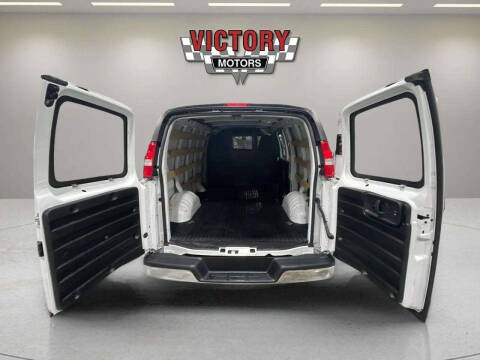 2024 GMC Savana 2500