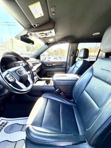 2023 GMC Yukon Denali