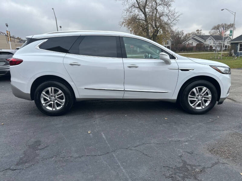 2020 Buick Enclave Essence