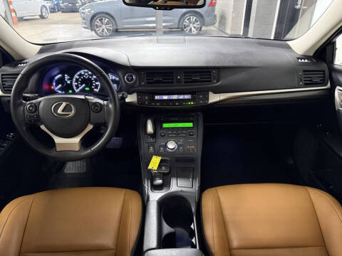 2015 Lexus CT 200h