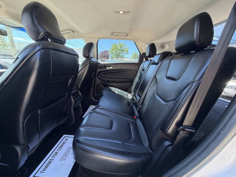 2016 Ford Edge Titanium