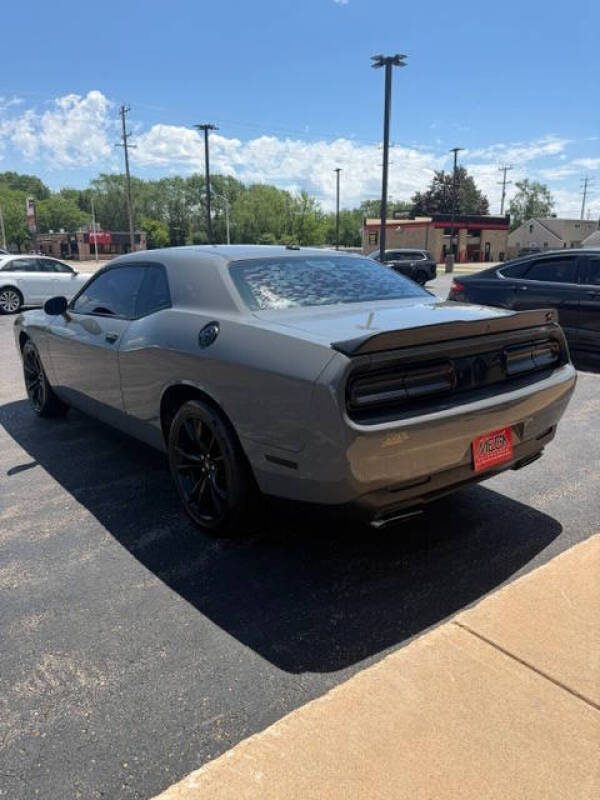 2018 Dodge Challenger R/T Plus